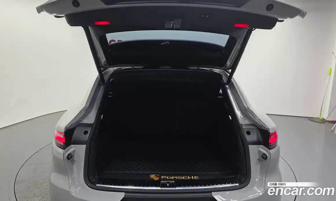 Porsche Cayenne 2023 3.0 гидро в Москве № 1422994, фото 20