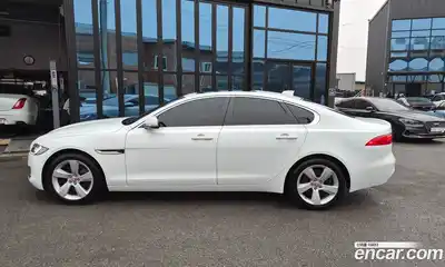 Jaguar XF 2018 2.0 гидро в Москве № 1423172, миниатюра 5