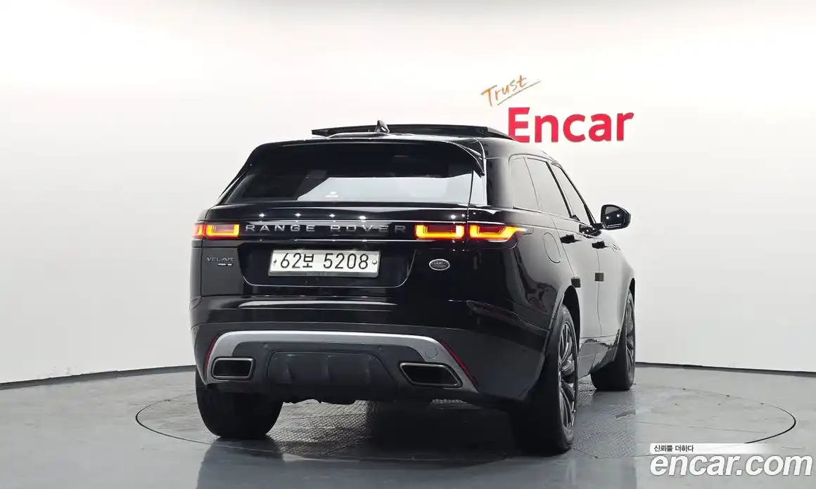 Land Rover Range-Rover Velar 2018 3.0 гидро в Москве № 1423331, фото 4
