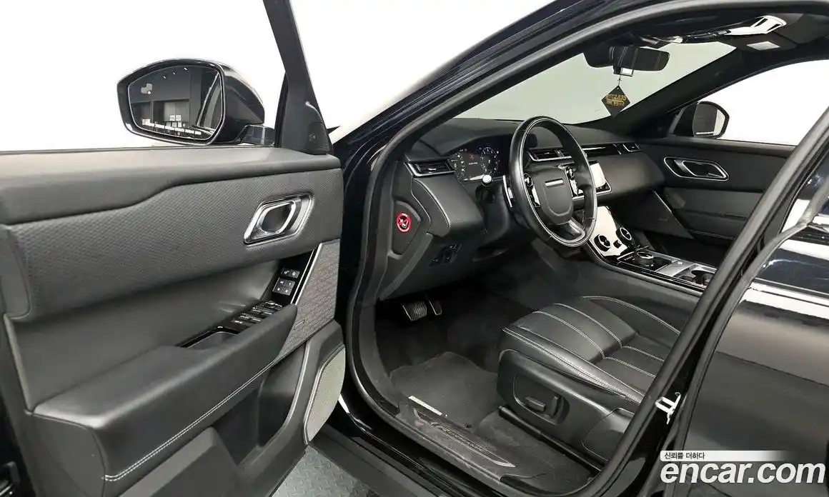 Land Rover Range-Rover Velar 2018 3.0 гидро в Москве № 1423331, фото 10