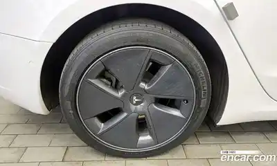 Tesla Model 3 2022 0.2 гидро в Москве № 1423837, миниатюра 5