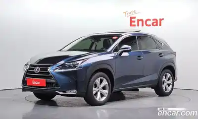 Lexus NX, 2015