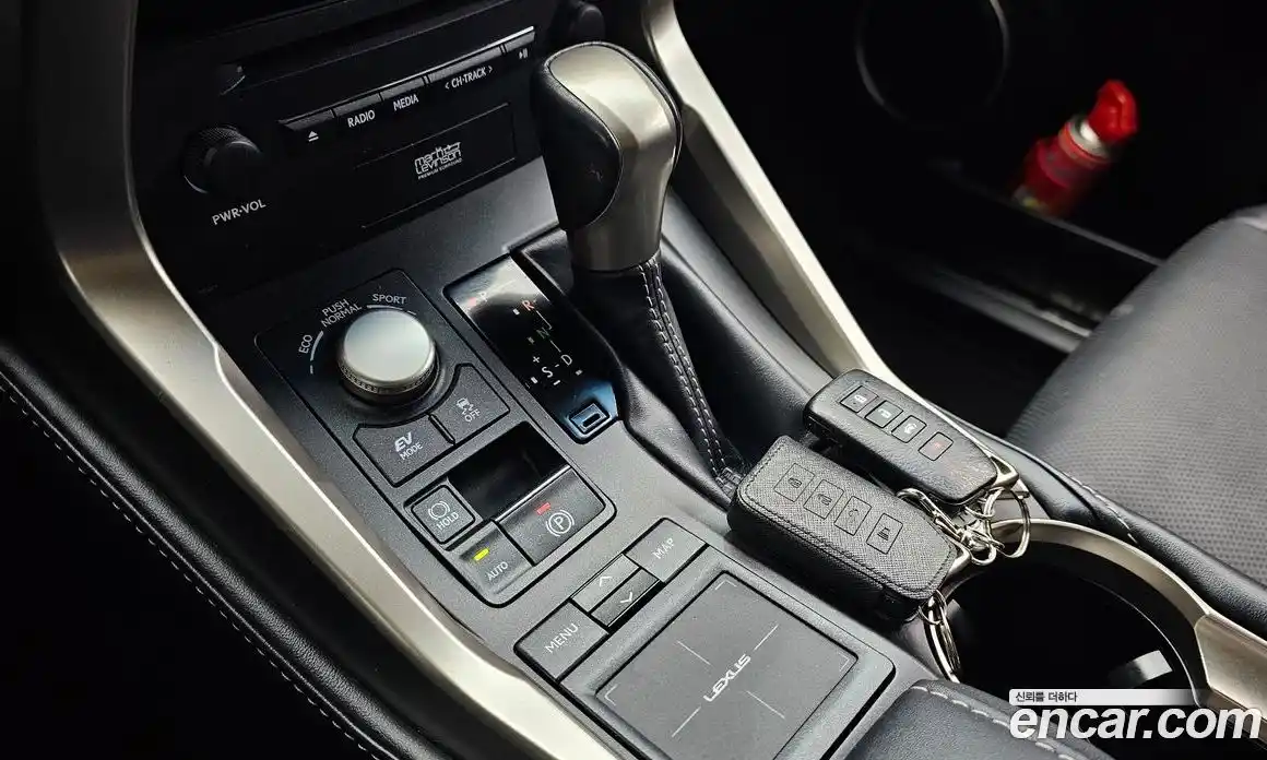 Lexus NX 2015 2.5 гидро в Москве № 1424052, фото 9