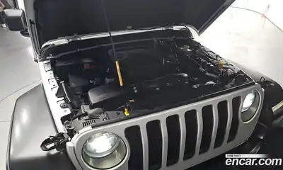 Jeep Wrangler 2022 2.0 гидро в Москве № 1424318, миниатюра 6