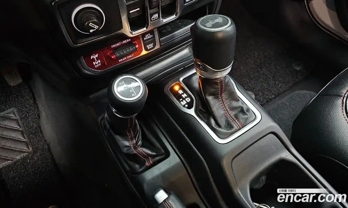 Jeep Wrangler 2022 2.0 гидро в Москве № 1424318, фото 9