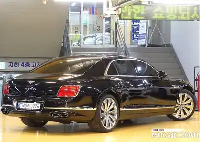 Bentley Flying Spur 2022 4.0 гидро в Москве № 1424945, миниатюра 2