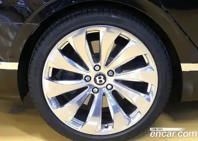 Bentley Flying Spur 2022 4.0 гидро в Москве № 1424945, миниатюра 5