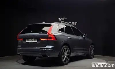 Volvo XC60 2018 2.0 гидро в Москве № 164410, миниатюра 2