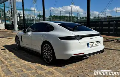 Porsche Panamera 2022 4.0 гидро в Москве № 165875, миниатюра 5