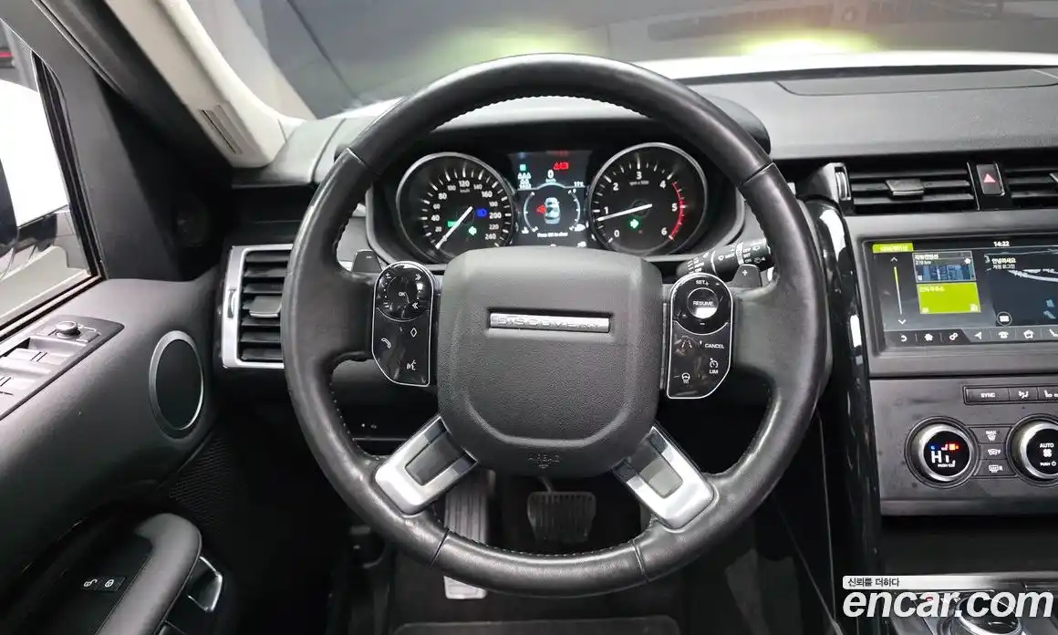 Land Rover Discovery 2019 2.0 гидро в Москве № 166337, фото 13