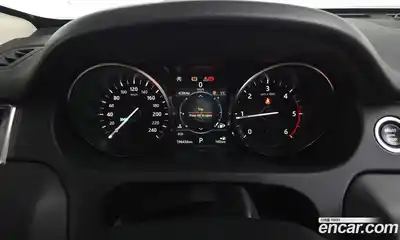 Land Rover Discovery Sport 2018 2.0 гидро в Москве № 213799, миниатюра 8