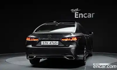 Lexus LS 2018 3.4 гидро в Москве № 231994, миниатюра 4