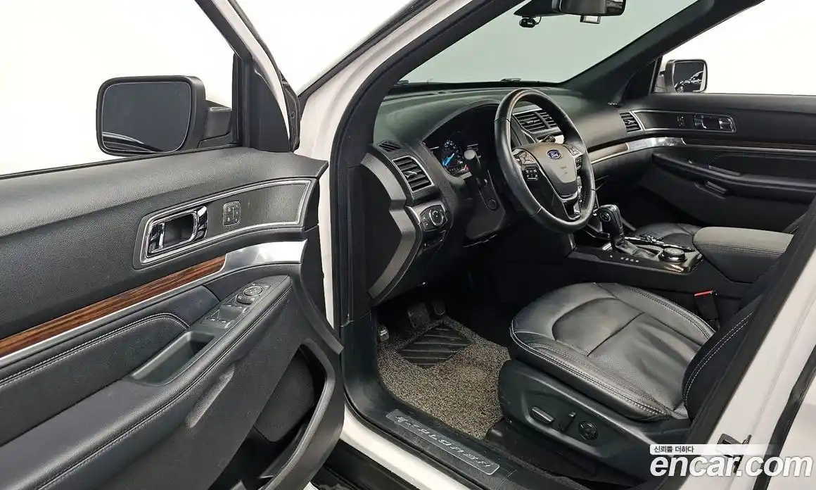 Ford Explorer 2019 2.3 гидро в Москве № 233270, фото 11