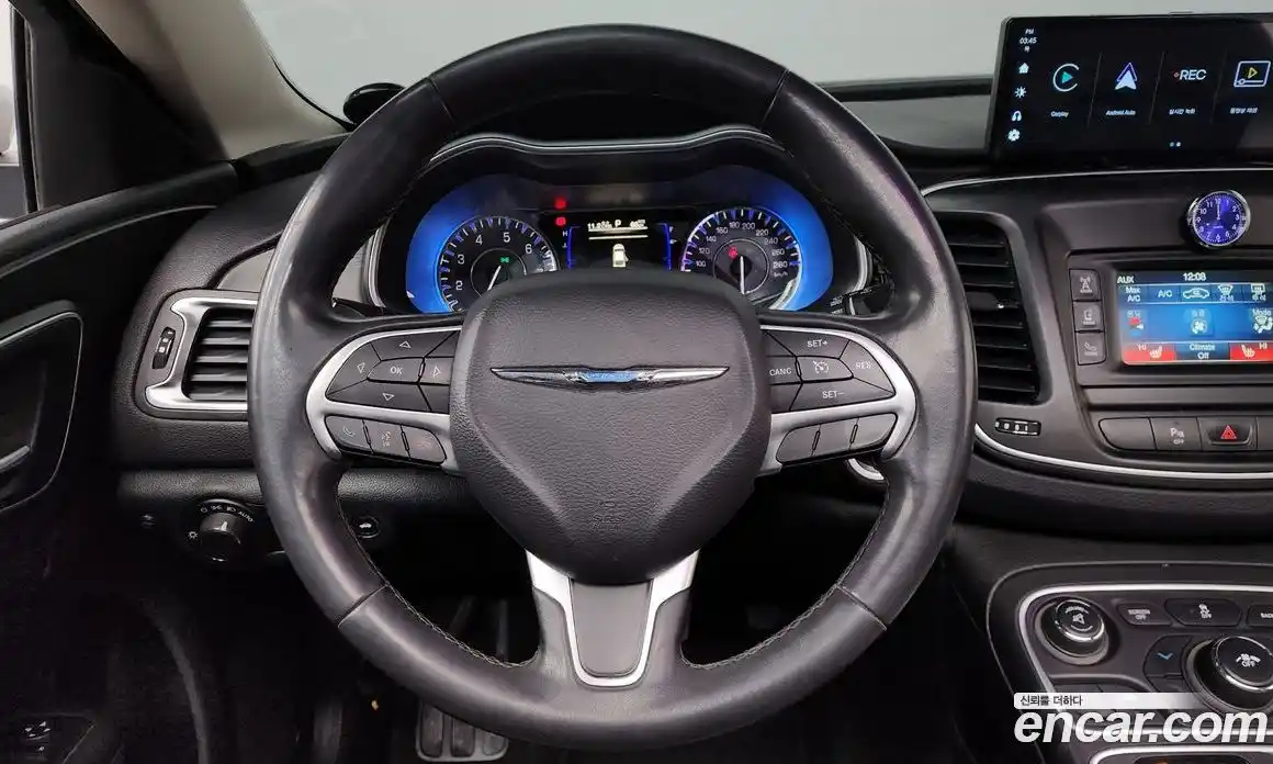 Chrysler 200 2015 2.4 гидро в Москве № 248919, фото 13