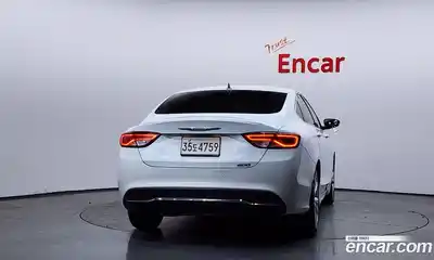 Chrysler 200 2015 2.4 гидро в Москве № 248919, миниатюра 4