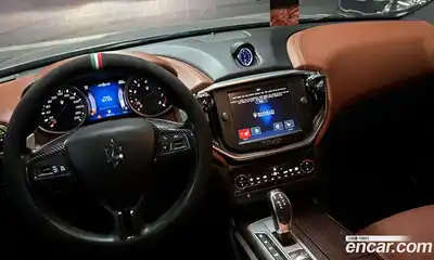 Maserati Ghibli 2016 3.0 гидро в Москве № 256014, миниатюра 8