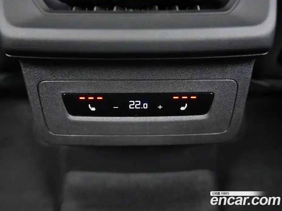 Audi Q6 e-tron 2025 1.0 гидро в Москве № 343890, фото 16