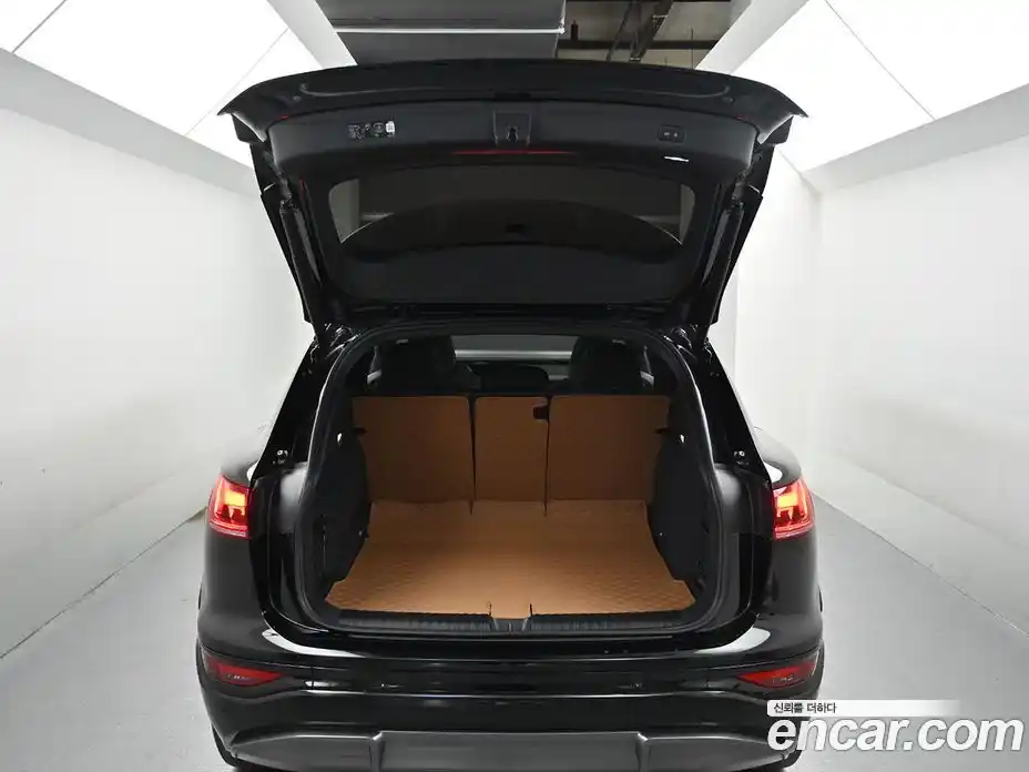 Audi Q6 e-tron 2025 1.0 гидро в Москве № 343890, фото 20