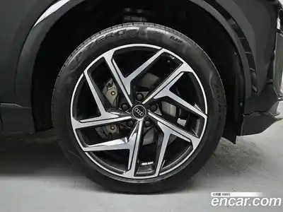 Audi Q6 e-tron 2025 1.0 гидро в Москве № 343890, миниатюра 5