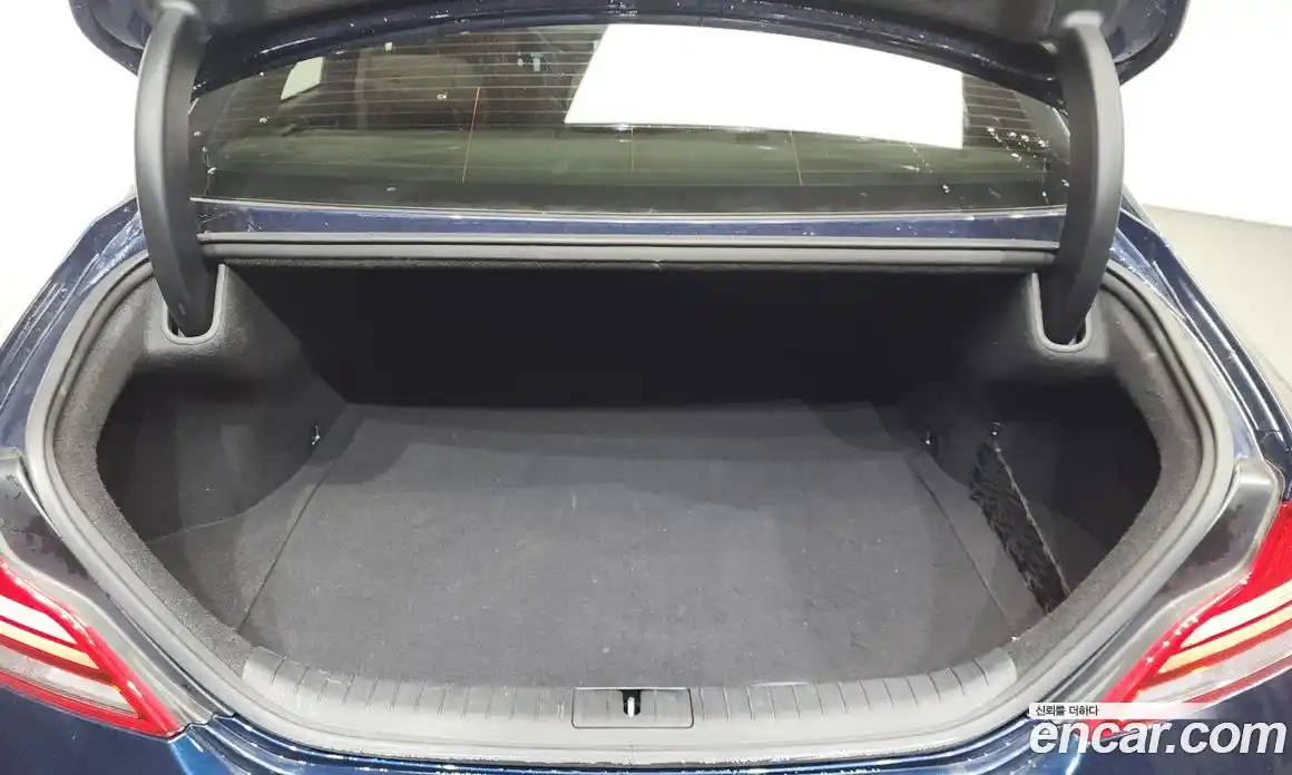 Genesis G70 2020 2.0 Автомат в Москве № 1399644, фото 17