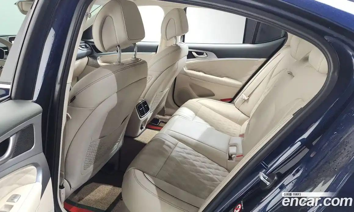 Genesis G70 2020 2.0 Автомат в Москве № 1399644, фото 19