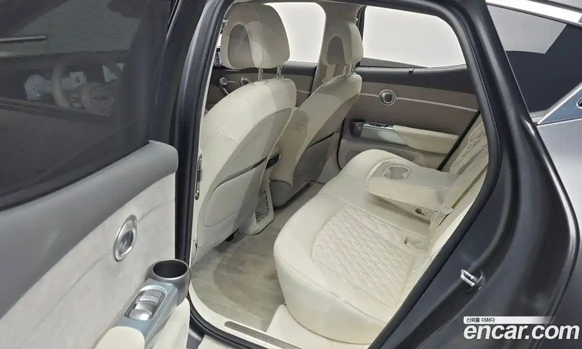 Genesis GV60 2023 0.1 Автомат в Москве № 1399649, фото 11