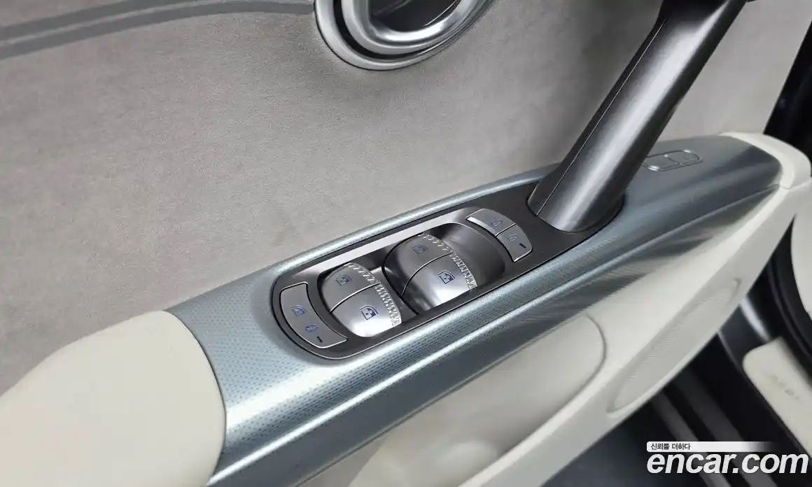 Genesis GV60 2023 0.1 Автомат в Москве № 1399649, фото 14