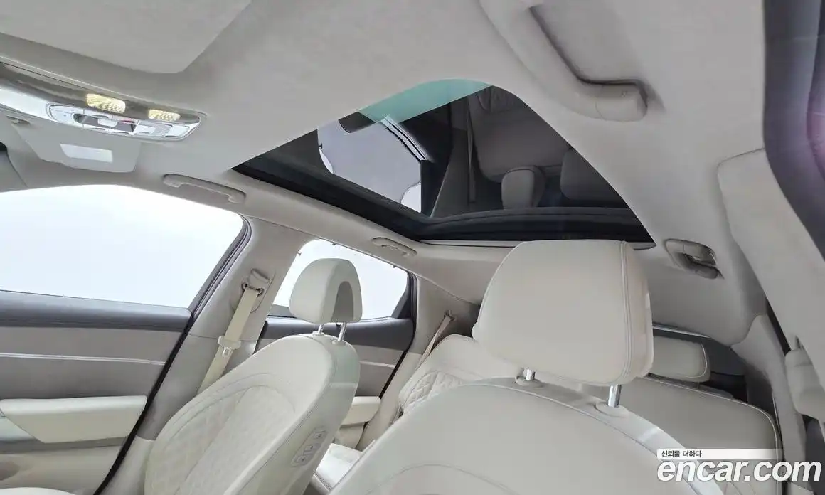 Genesis GV60 2023 0.1 Автомат в Москве № 1399649, фото 20