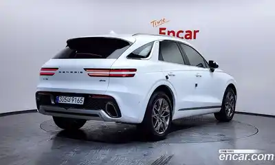 Genesis GV70 2022 2.5 Автомат в Москве № 1399720, миниатюра 2