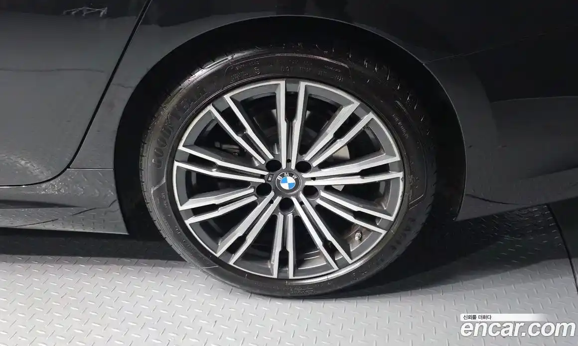 BMW 3-Series 2021 2.0 Автомат в Москве № 1401766, фото 5