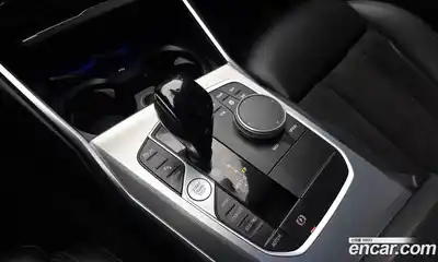 BMW 3-Series 2021 2.0 Автомат в Москве № 1401766, миниатюра 9