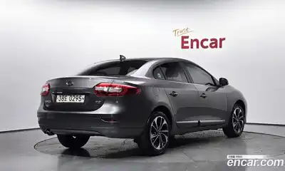 Renault SM3 2016 1.6 гидро в Москве № 1402491, миниатюра 2