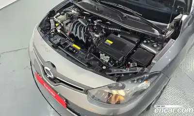 Renault SM3 2016 1.6 гидро в Москве № 1402491, миниатюра 6