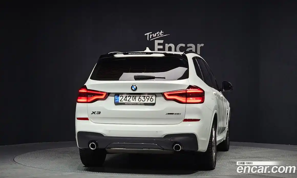 BMW X3 2021 2.0 Автомат в Москве № 1402633, фото 4