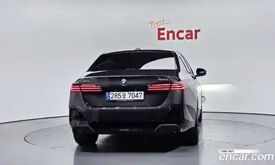 BMW 5-Series 2024 2.0 гидро в Москве № 1403240, миниатюра 4