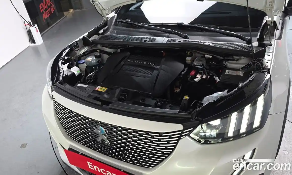 Peugeot 2008 2021 0.1 гидро в Москве № 1403560, фото 6