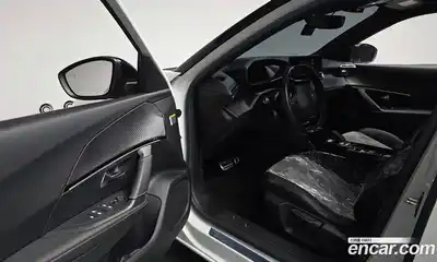 Peugeot 2008 2021 0.1 гидро в Москве № 1403560, миниатюра 10