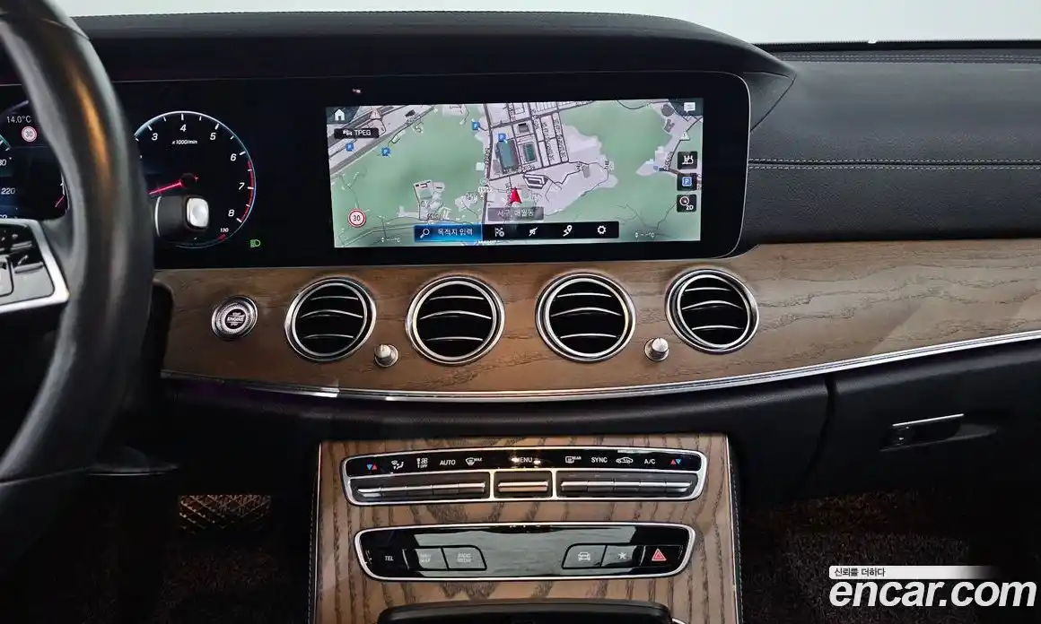 Mercedes-Benz E-Class 2021 2.0 гидро в Москве № 1403571, фото 13