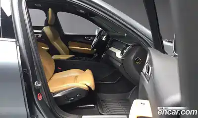 Volvo XC60 2018 2.0 гидро в Москве № 1404676, миниатюра 11