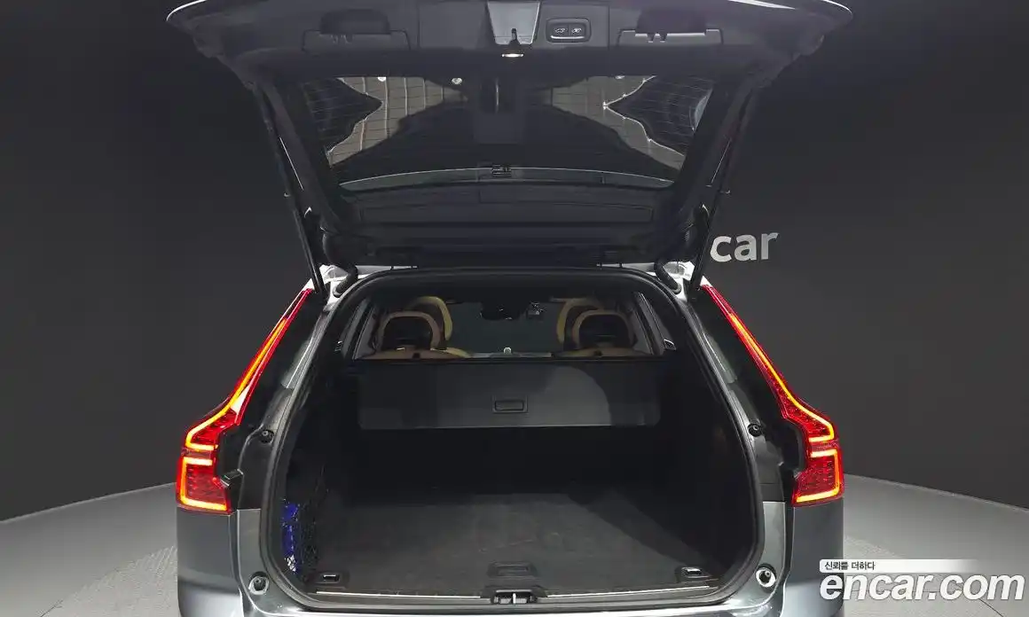 Volvo XC60 2018 2.0 гидро в Москве № 1404676, фото 20