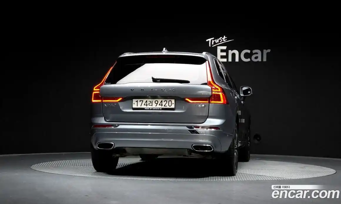 Volvo XC60 2018 2.0 гидро в Москве № 1404676, фото 4