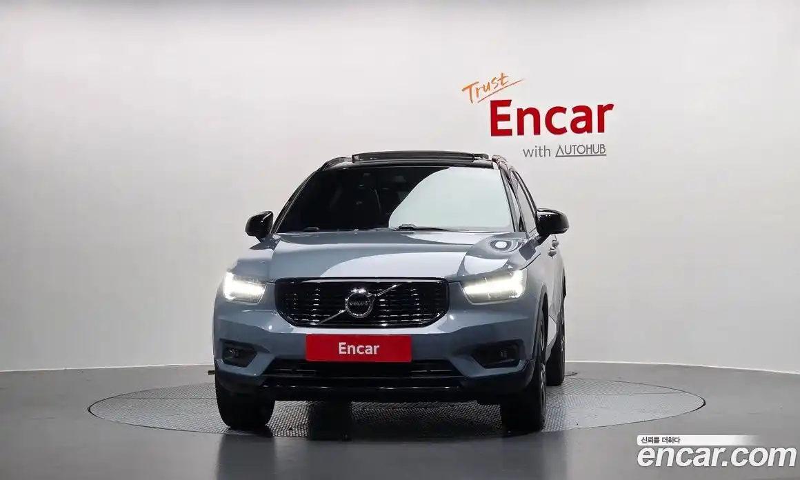 Volvo XC40 2021 2.0 гидро в Москве № 1404684, фото 3