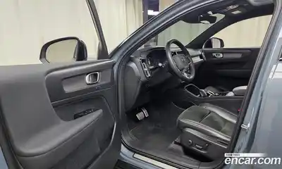 Volvo XC40 2021 2.0 гидро в Москве № 1404684, миниатюра 10