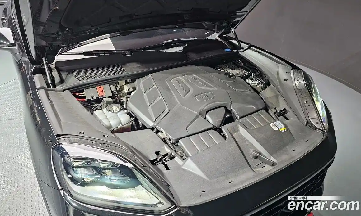 Porsche Cayenne 2023 3.0 гидро в Москве № 1404805, фото 6
