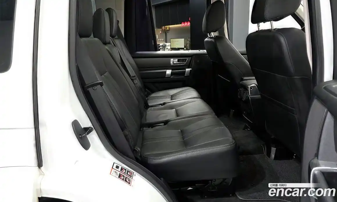 Land Rover Discovery 2014 3.0 гидро в Москве № 1405093, фото 12