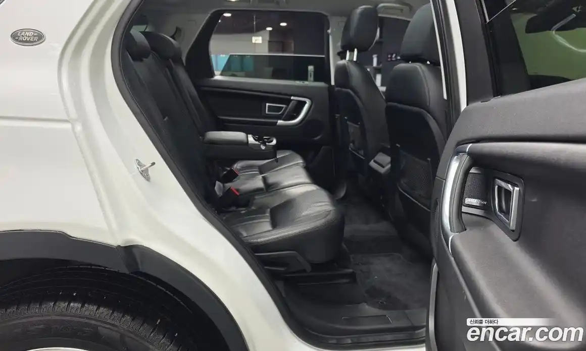 Land Rover Discovery Sport 2016 2.0 гидро в Москве № 1405155, фото 12