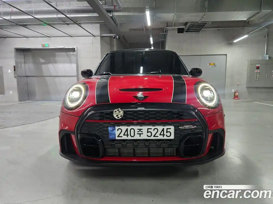 Mini Cooper 2023 2.0 гидро в Москве № 1405287, фото 3