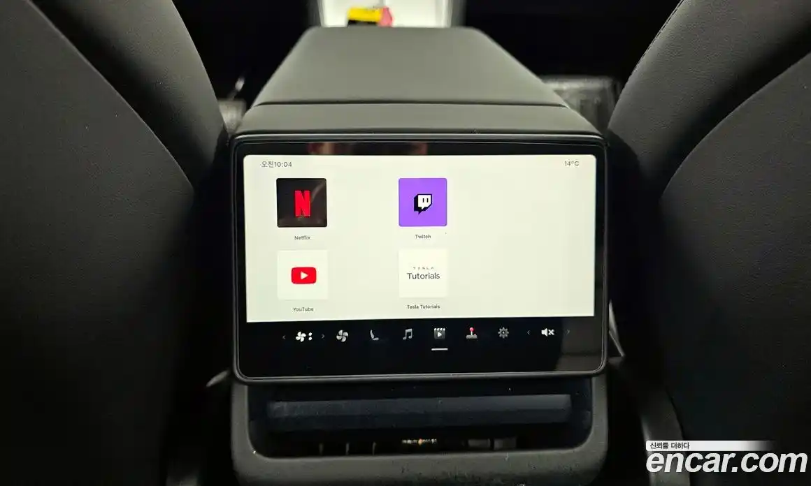 Tesla Model Y 2025 0.2 гидро в Москве № 1405376, фото 17