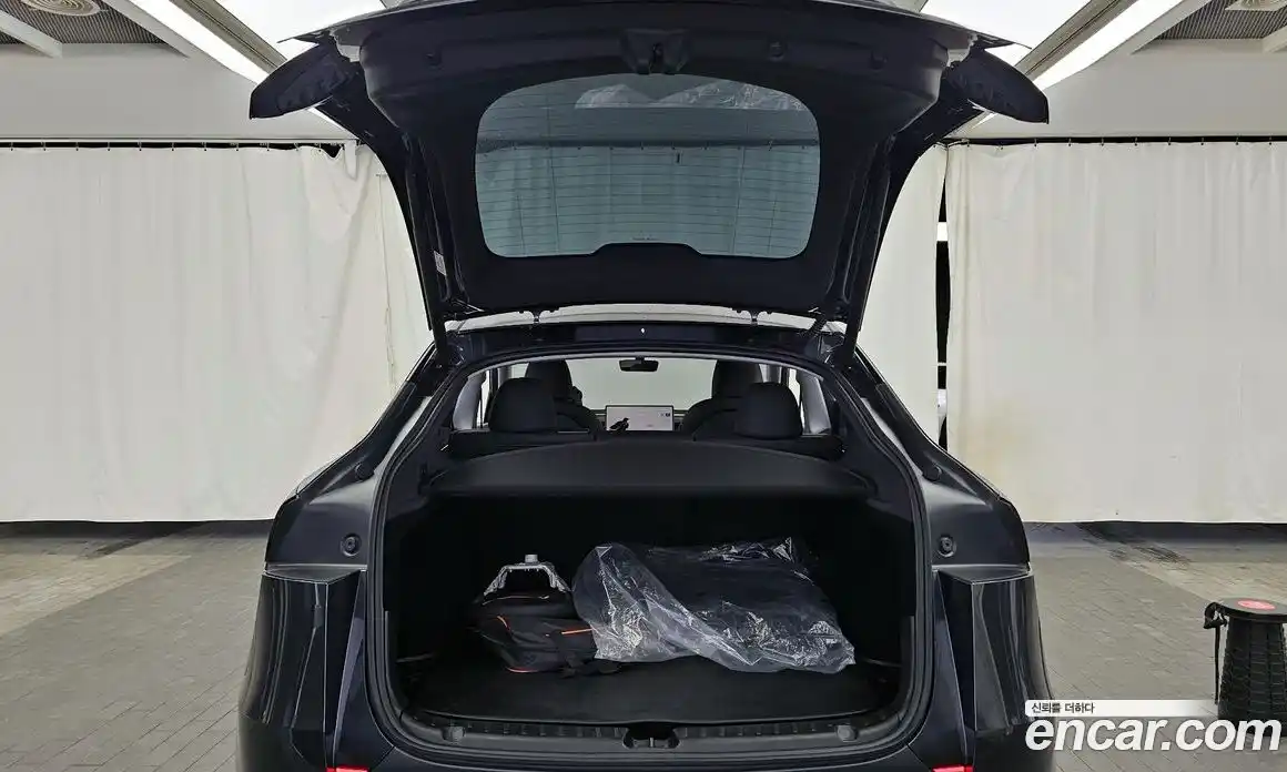 Tesla Model Y 2025 0.2 гидро в Москве № 1405376, фото 20