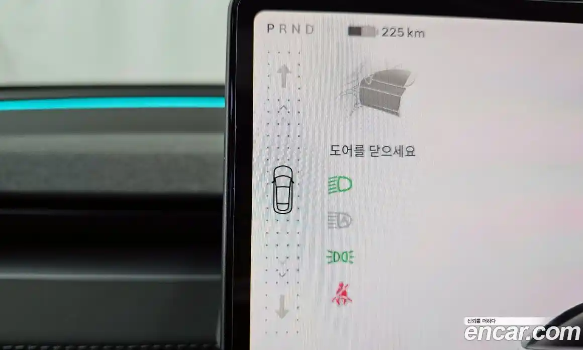 Tesla Model Y 2025 0.2 гидро в Москве № 1405376, фото 9